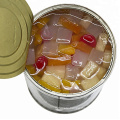 Canned tropical fruit cocktail/mixed fruits in light syrup or in heavy syrup in tins